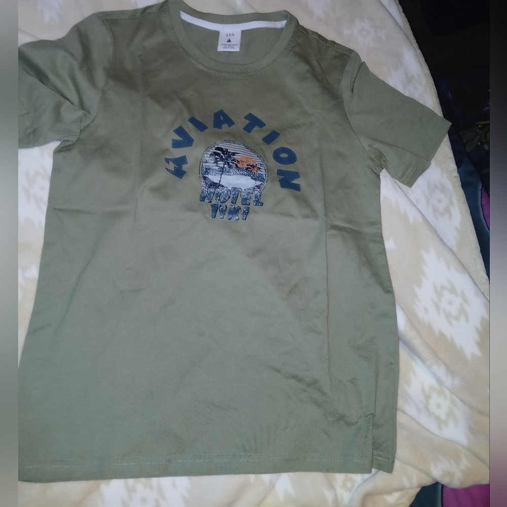 New With Tags-Z V X Aviation Mens T-Shirt - Green